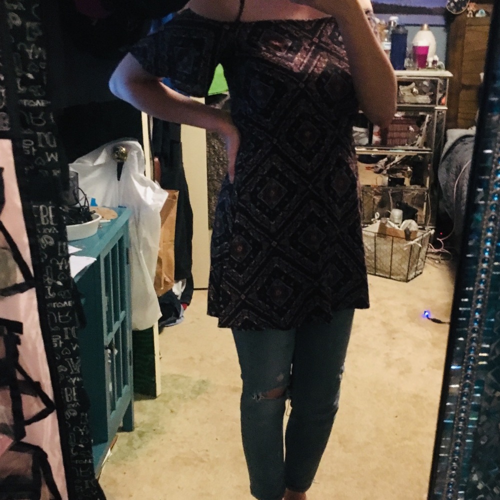 NAVY&RED MEDALLION MINI SWING DRESS 🥀 - Picture 4 of 7